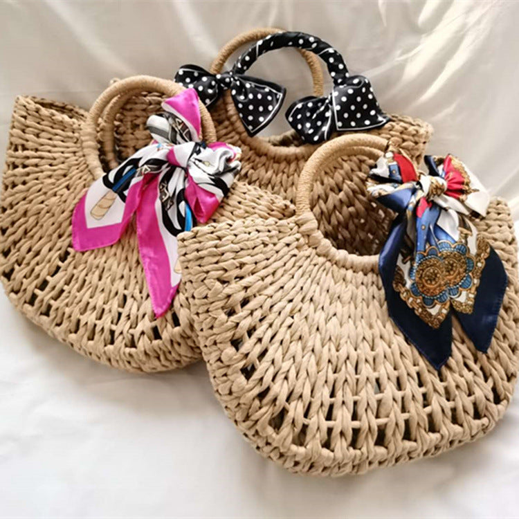 Bow-Tied Woven Vacation Beach Bag