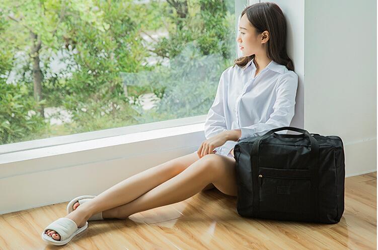 Large Capacity Foldable Travel Bag Nylon Waterproof Duffel Bag