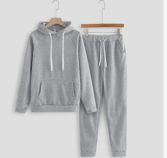 Casual two-piece sports suit