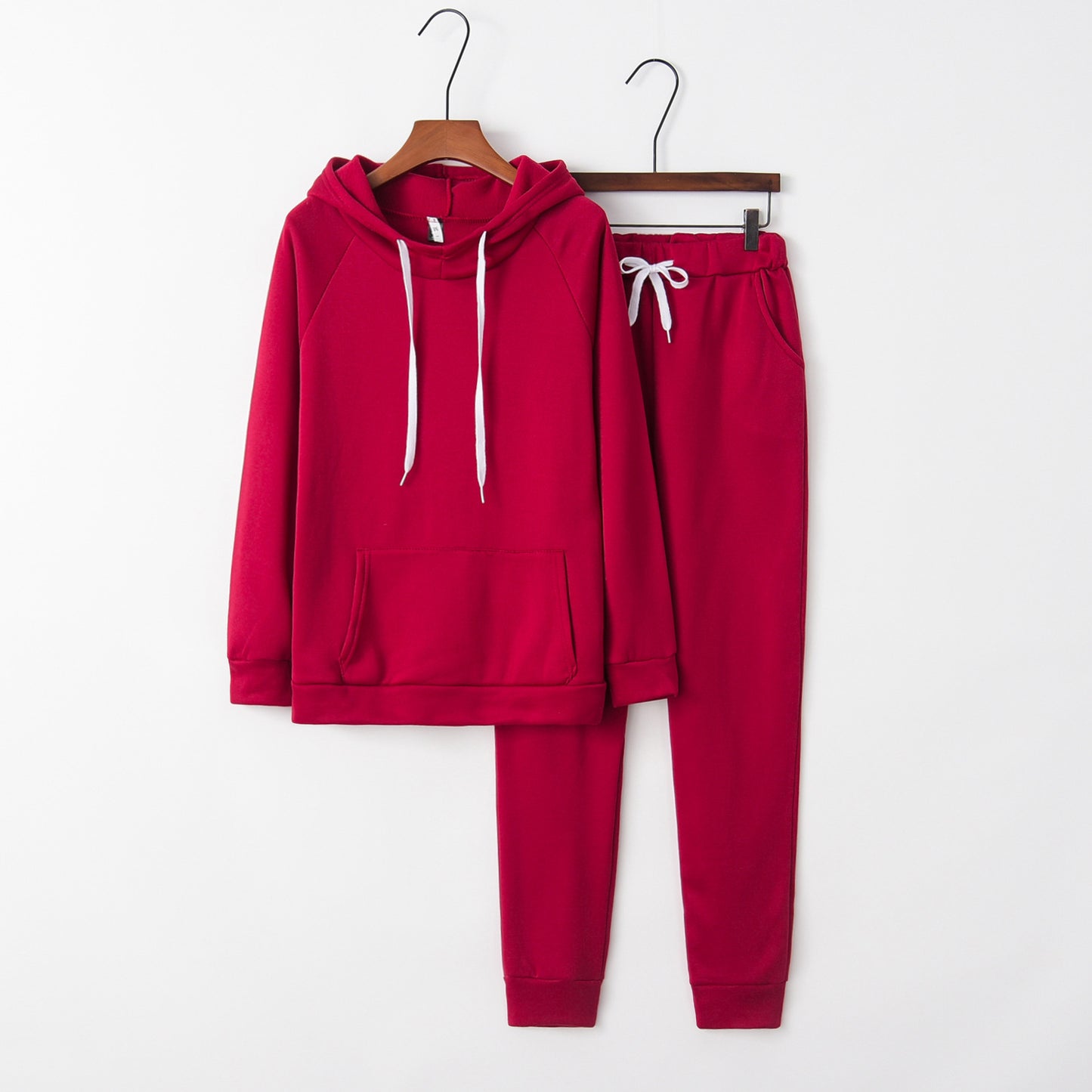 Casual two-piece sports suit